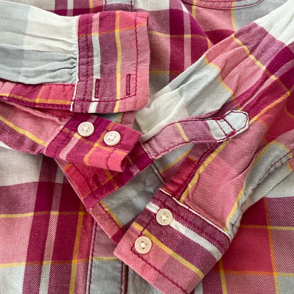 πBUY 3 for $15πOldβ Navy Girl's Sz L Pink Plaid Cotton Button-Up Shirt 10-12 - Picture 6 of 6
